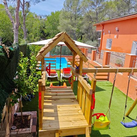 Relax House Barcelone Villa Sant Esteve Sesrovires Luaran gambar