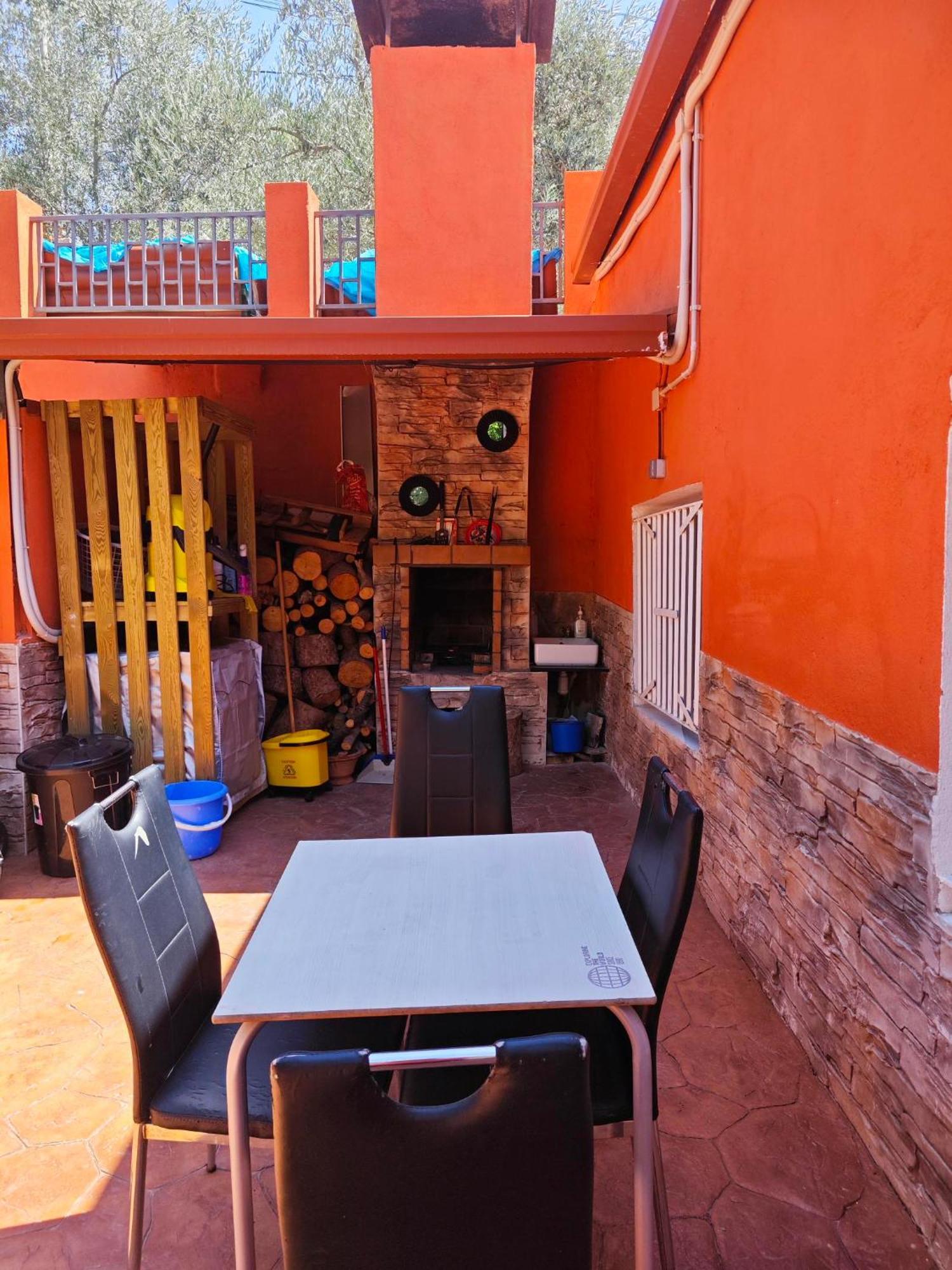 Relax House Barcelone Villa Sant Esteve Sesrovires Luaran gambar