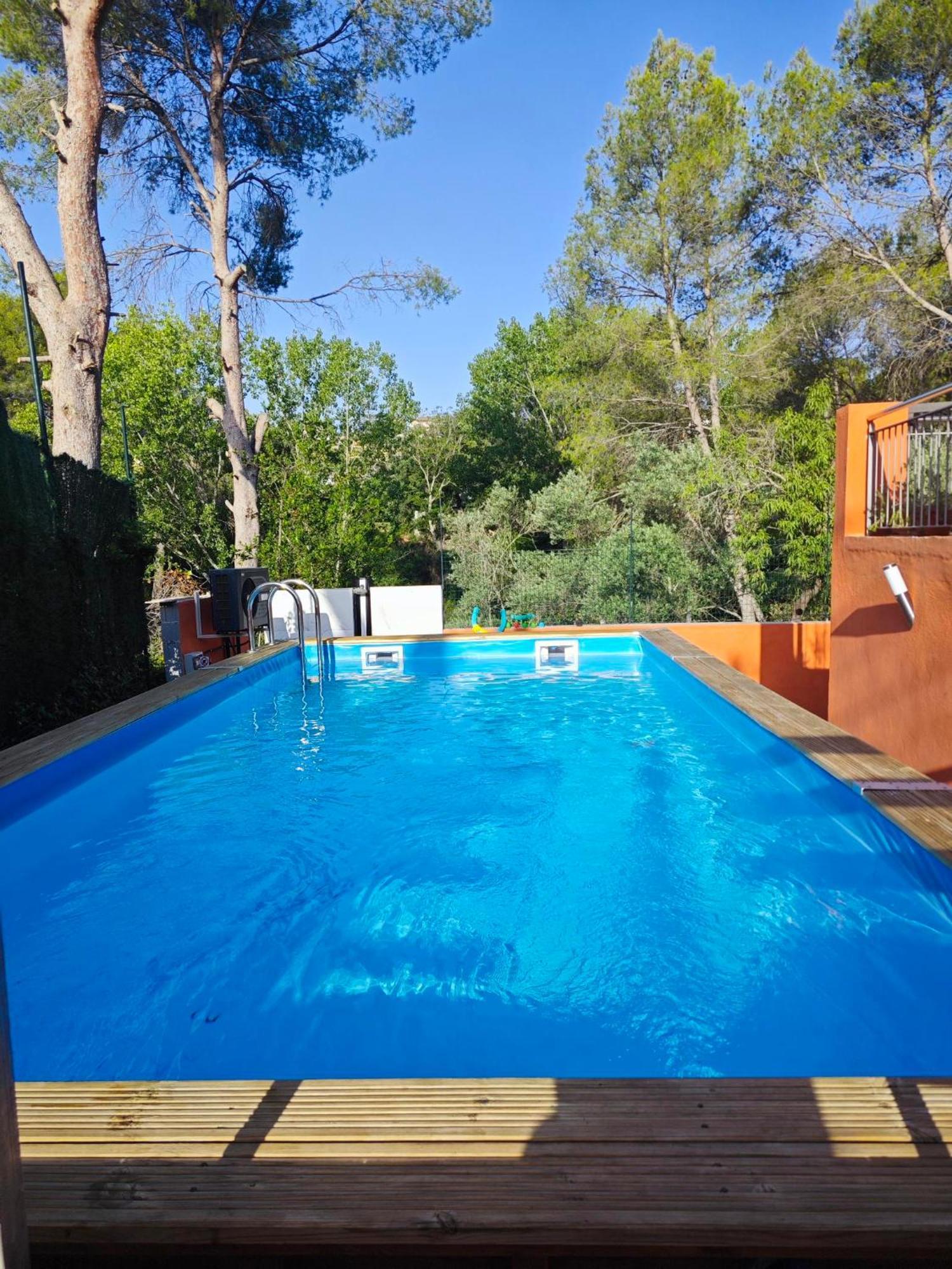 Relax House Barcelone Villa Sant Esteve Sesrovires Luaran gambar