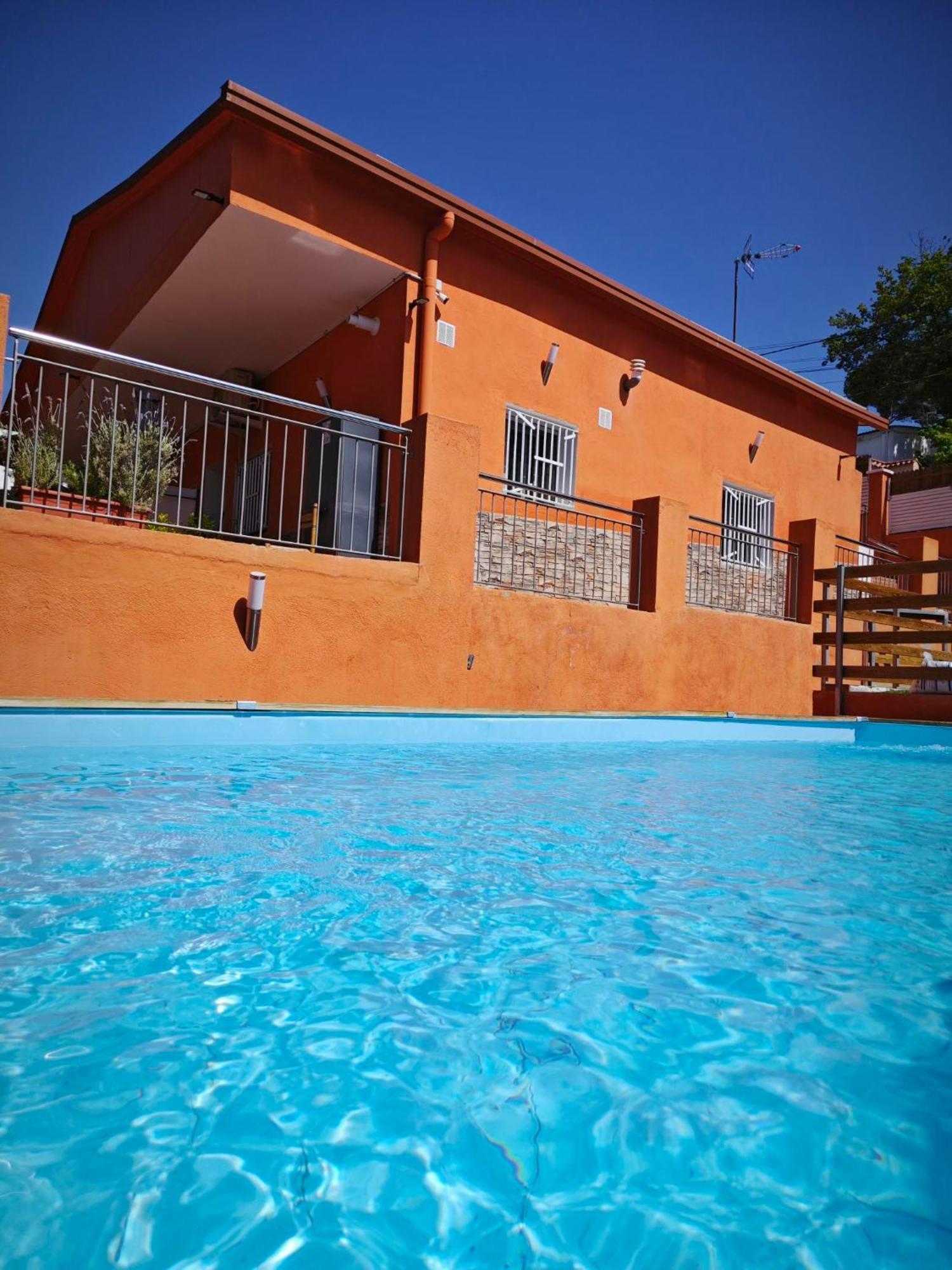 Relax House Barcelone Villa Sant Esteve Sesrovires Luaran gambar